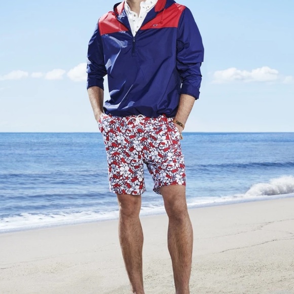 Men’s Vineyard Vines x Target Hibiscus Whale Swim Trucks - Picture 1 of 4